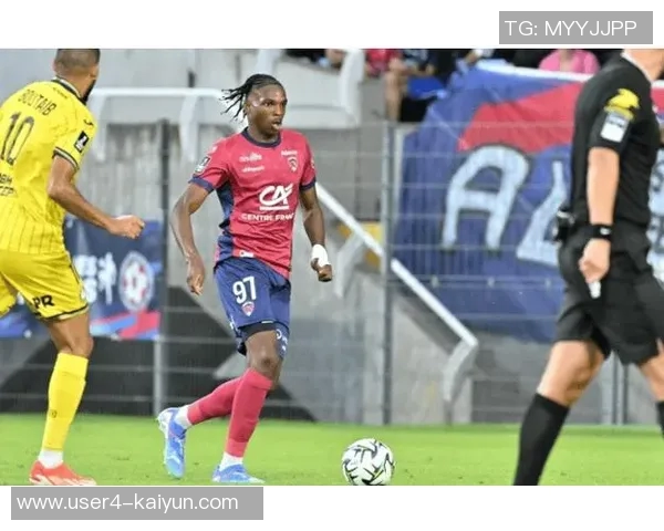 切尔西与雷恩直接谈判有意引进中卫雅奎特 切尔西与雷恩直接谈判有意引进中卫雅奎特